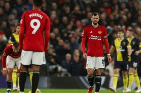 爱游戏体育-关于Doinb连续十二场比赛得分超过爆冷，曼联挑战极限！的信息