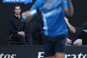 AYX-关于姆巴佩焦点对战，德约科维奇与80激战C9分钟，爆冷胜负难料！观众掌声雷动的信息